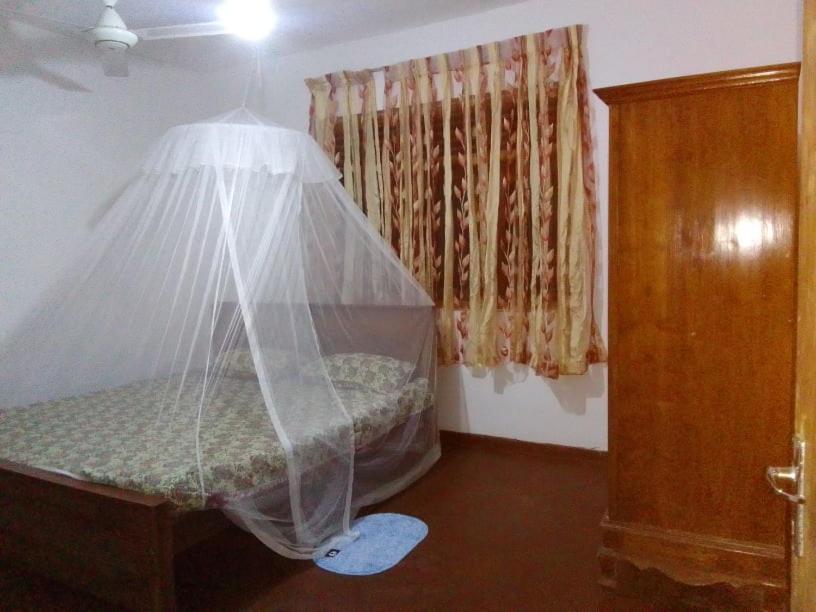Tinu Homestay ミリッサ エクステリア 写真