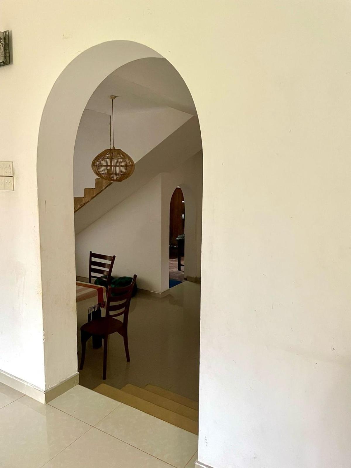 Tinu Homestay ミリッサ エクステリア 写真